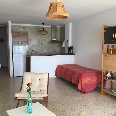 Apartamento Vista Mar Edificio Manhattan 19 Appartement Empuriabrava Buitenkant foto