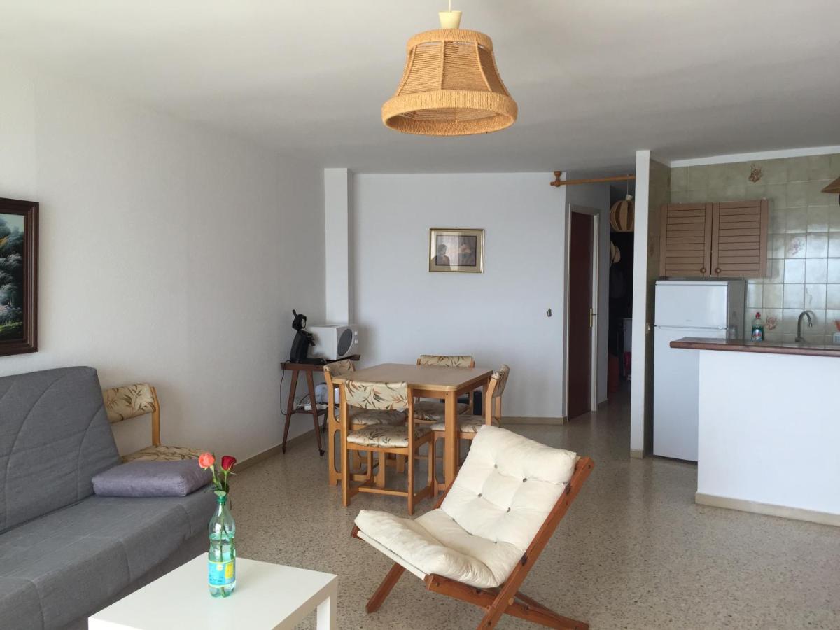 Apartamento Vista Mar Edificio Manhattan 19 Appartement Empuriabrava Buitenkant foto