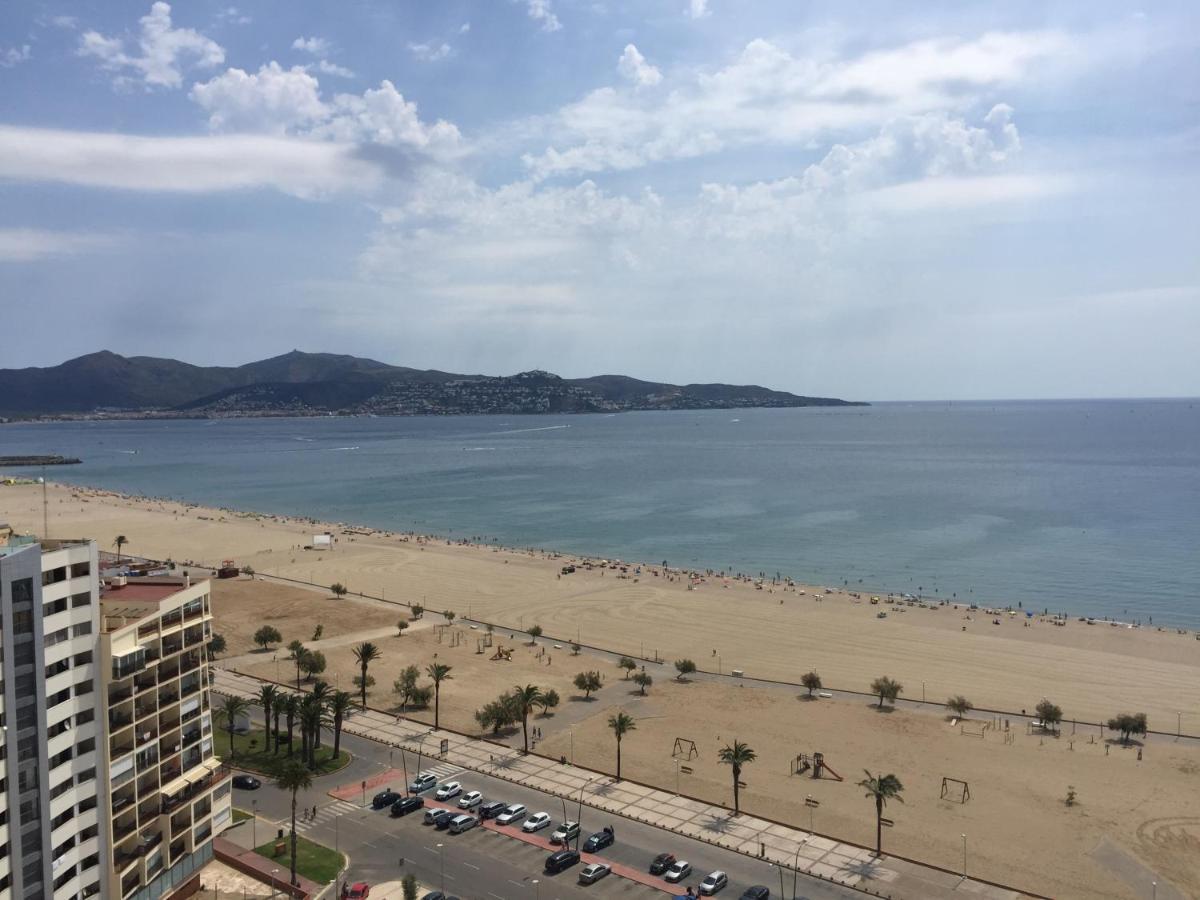 Apartamento Vista Mar Edificio Manhattan 19 Appartement Empuriabrava Buitenkant foto